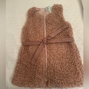 Gorgeous dusty rose fuzzy vest new with tags